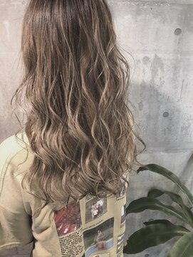 ホワイト 伊勢崎(WHITE) 人気No.1☆外国人風ハイライト☆ミルキーグレージュ☆