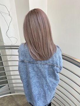 エアー(AIR) 柔らかベージュ《蒲田　AIR    志田》　20代