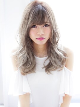 エイト 野々市店(EIGHT) 柔らかさを表現してくれる魔法のシナモン色 2