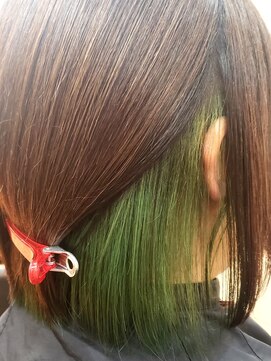 アローズ ステラプレイス店(HELLO'S) 明るめ×グレイヘア×イヤリングカラー