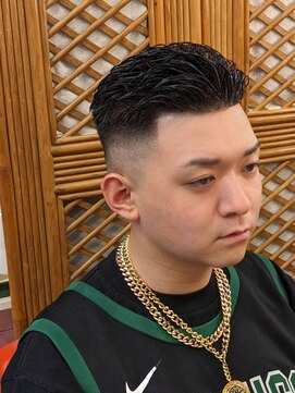 ヴィクターサルーンケイ(VICTOR SALOON K) ナチュラルバック