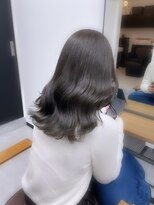 ニル 柏の葉(Nil)&nbsp;赤み抹消×うる艶　レイヤーカット　【　村岡優里子　】