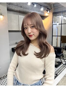 ロジッタ(ROJITHA) 【ROJITHA原宿表参道】くびれミディ×ベージュカラー