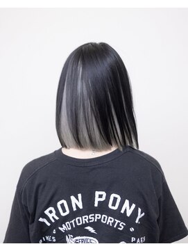 ルプラ ガーデン(le-pla garden) インナーカラー#切りっぱなしボブ#ケアブリーチ#ダブルカラー