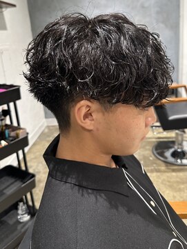 ネクストゼロ(NEXT zerO) メンズパーマ