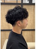 刈り上げツーブロック波巻きスパイラルパーマメンズマッシュ
