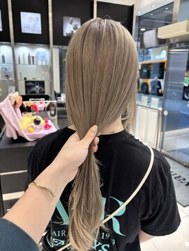 エアー 銀座タワー(AIR) ミルクティーベージュ