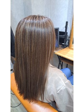 ユージヘアドレス(YOU-G HAIR Dress) 白髪ぼかし/バレイヤージュ/白髪染め/白髪/