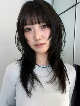 ラパンセヴェール(LA PENSEE VERT) 顔周からザクザクハッシュカット×透明感グレージュカラー