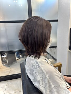 ファイブ ノーヴル カラット(5 Noble ct.) 美シルエット ミディアムヘア