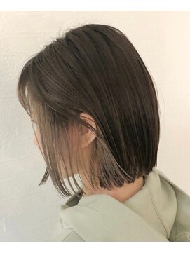 ルッソカナン(Lusso canaan) ぱつっとボブ×インナーベージュ/30代40代50代