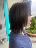切りっぱなしボブ×フェイスレイヤー