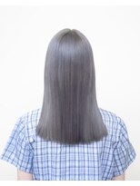 ルプラ ガーデン(le-pla garden) グレージュ#ダブルカラー#切りっぱなしボブ#ケアブリーチ#豊橋