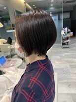 ステラバイケンジ(STELLA by KENJE)&nbsp;デザインカラーレイヤーカットウェットヘアオリーブベージュ