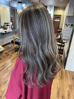 ロイズ ヘアデザイン アンド スパ(LOES) こなれミディ×イメチェンヘアスタイル×白髪ぼかしハイライト