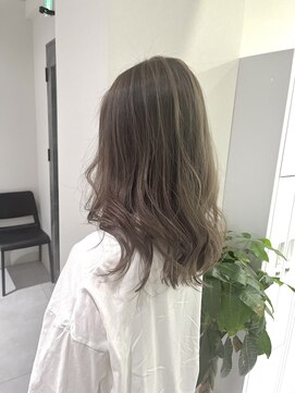 ルイス 喜連瓜破(Luis) バレイヤージュ