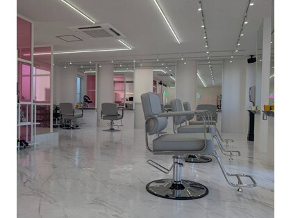アグ ヘアー ロッツォ 清水町湯川店(Agu hair Lotso)の写真
