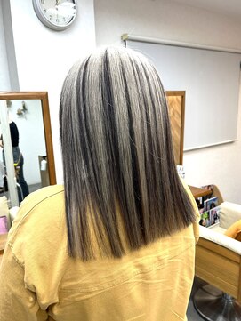 リングバイモアムー(Ring by Moremuu) デザインカラー　イッシー