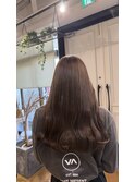 くすみベージュ