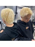 blond man'scut