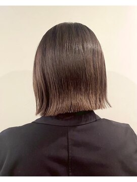 エダ 鎌倉(edA.) 切りっぱなしボブ/ぱっつっとボブ