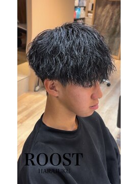 ルースト 原宿店(ROOST) ツイスパ/ツイストスパイラル/ツイストパーマ/渋谷/原宿