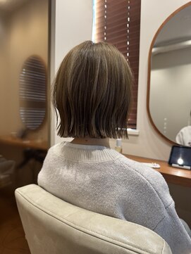 ジーナ 吉祥寺(Zina) 【山崎あゆみ】ボブ　ブラウンベージュ