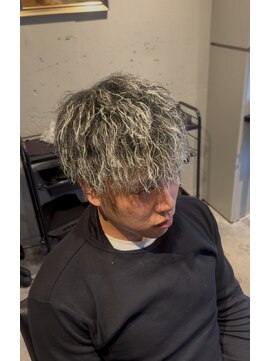 リベラル 天神(LIBERAL) ツイストホワイトメッシュ