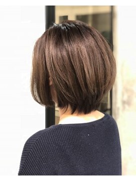 テラスオブベル(TERRAS of belle) ショートボブ×グレージュ