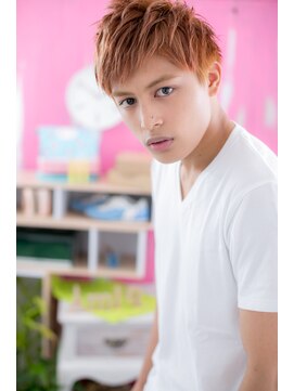 ミック ヘアアンドビューティー 大山店(miq  Hair&Beauty) 明るめカラーのツヤ感べリーショートｂ