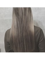 ヴィヴ(VIVE)&nbsp;ホワイトバレイヤージュ