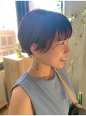 丸みショート、マッシュショート、オレンジベージュ、耳掛け