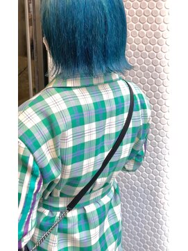 エル(EL by green) 『Shoya』切りっぱなしボブ×ターコイズブルー