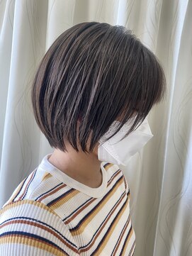 美容室ジャスミン 【ヒロシ】束間ショートボブ
