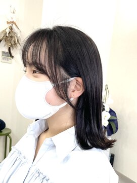 ホンネ(honne.) グレージュカラー×顔まわり似合わせ