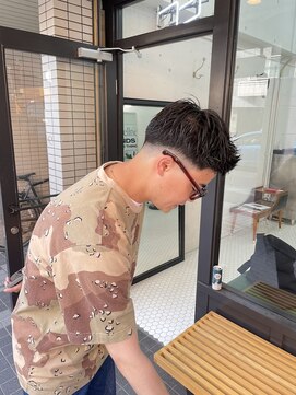 ウェルネス(Wellness) スパイラルツーブロックマッシュアップバングコンマヘア49