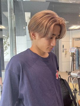 ヘアーアンドメイク ビス(HAIR&MAKE bis) ブリーチ1回でできるミルクティーベージュ♪