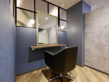 Labimani 箕面店 全席個室×デザインカラー&髪質改善&ショートカット【ラビマーニ】