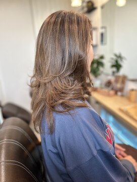 アルマーレ(al mare) エレガントレイヤー