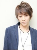 ナチュラルな毛束感できめすぎないクールショートレイヤー