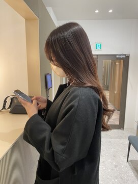 シュヴーブリヤン(cheveux brillants) 【美髪縮毛矯正で作る再現性100%な艶髪】後ろ姿にも清楚さと色気