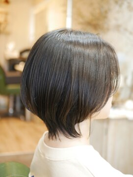 シュシュ(Chou Chou) ショートボブ