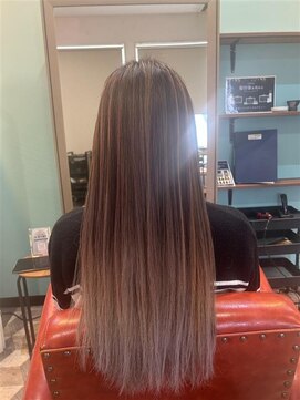 シェリー(Cherie) バレイヤージュカラー ルフレカラー