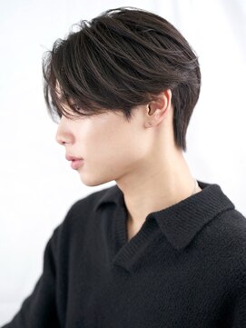 ゼロ 渋谷(XeRo) 韓国センターパート【緩め毛流れパーマ】