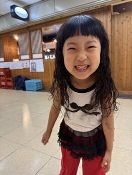 レディー(LADY)の写真/お子様連れ大歓迎！忙しいママの''キレイ''をお手伝い＊キッズカットもあるから親子でおしゃれを楽しめる♪