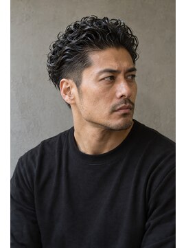 ネオリーブ モカ 川崎チネチッタ店(Neolive mocca) 大人っぽく、ビジネス系にも◎ラルフカール