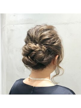 アンド バイ ヘアサロン(AND by hair salon) ゆるふわアレンジ
