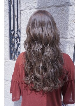 ティンク 横須賀中央(Tink) パールラベージュ◎