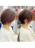 愛され大人ショートボブ・前下がり・ベージュブラウン【BISA】