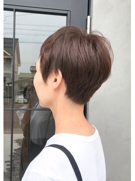 クッカ(kukka) 【kukka 楠　留美】ナチュラルショート